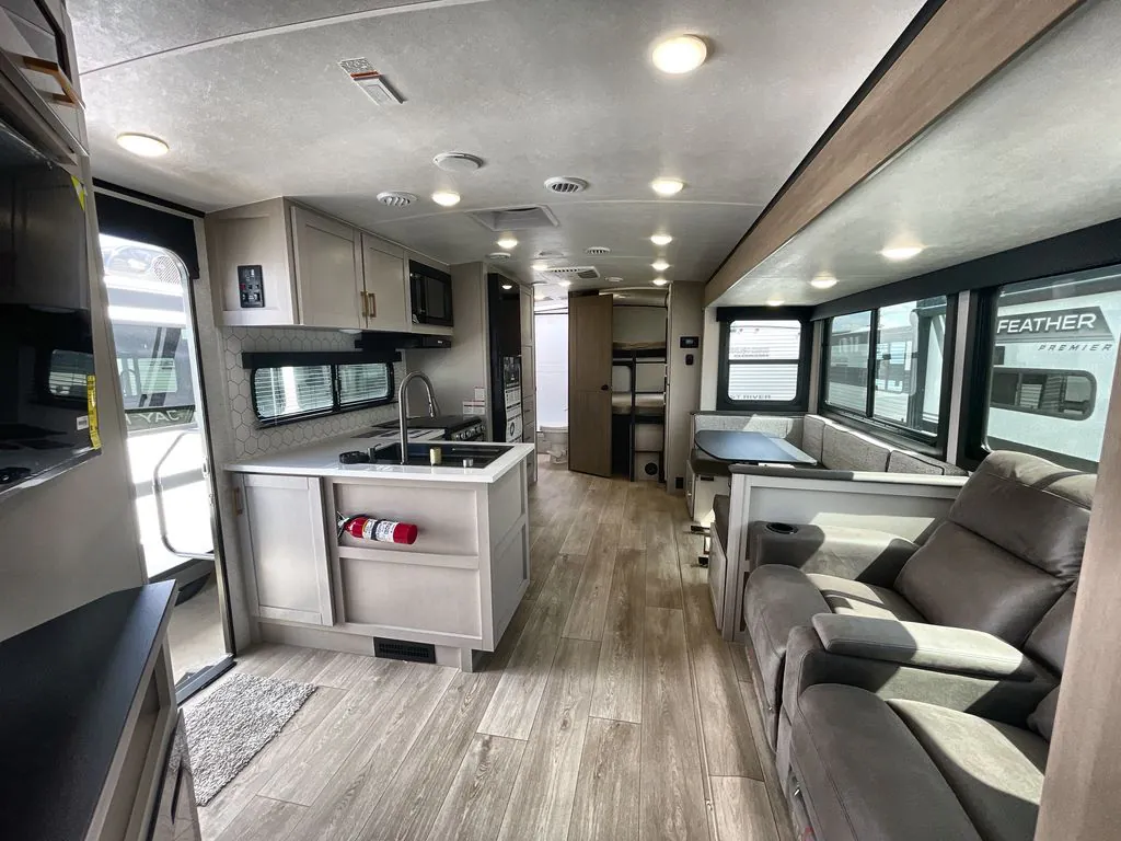 2027 Jayco Jay Feather 29BHB, Photos photo 10