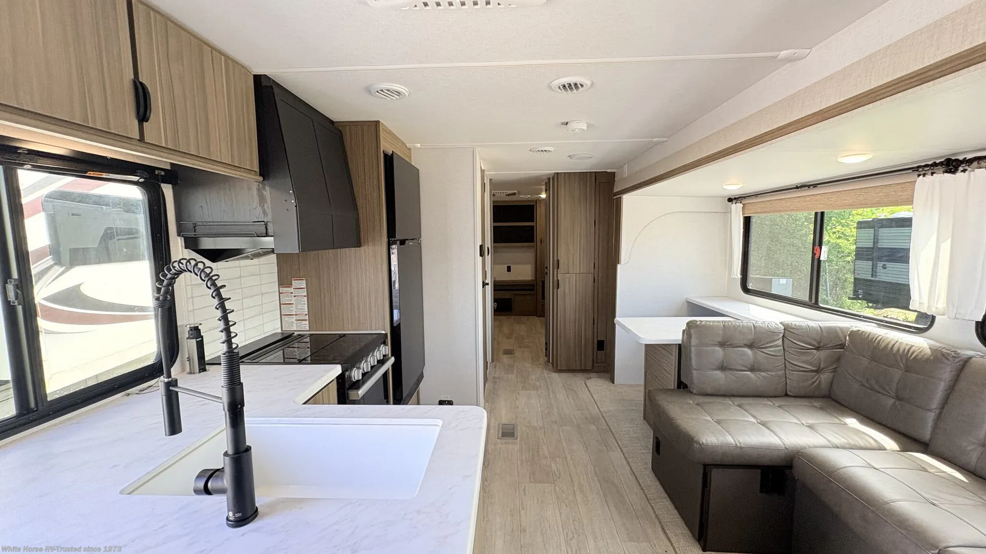 2025 Forest River Salem 31KQBTS - Photo 4
