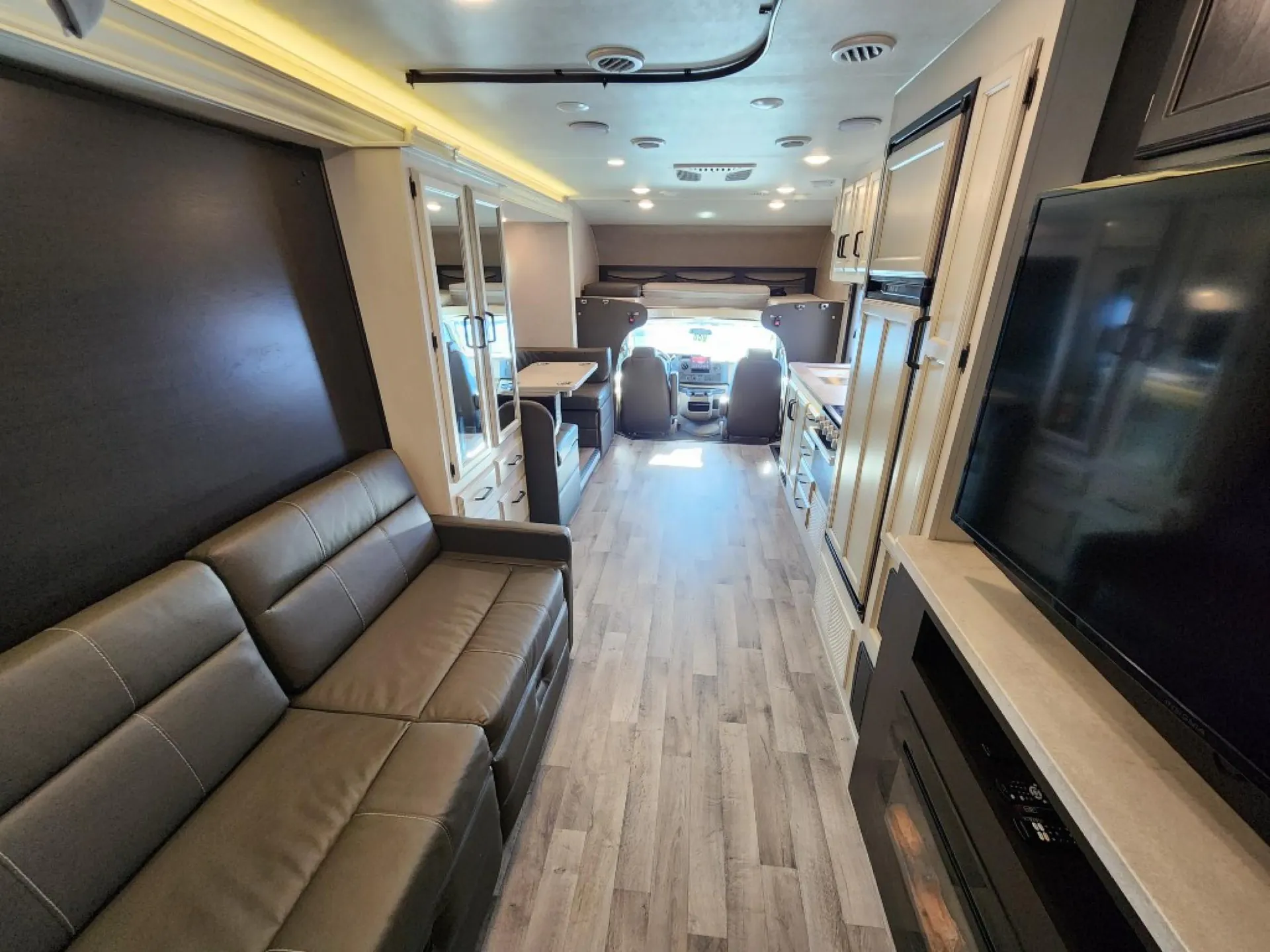 2023 Jayco Redhawk 26M - Photo 4