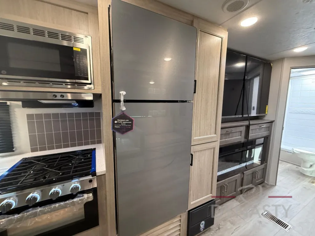 2026 Coachmen Catalina Legacy Edition 273DBHCK, Photos photo 41