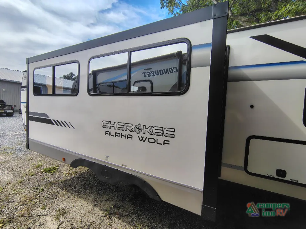 2025 Forest River Cherokee Alpha Wolf 26DBH, Photos photo 16