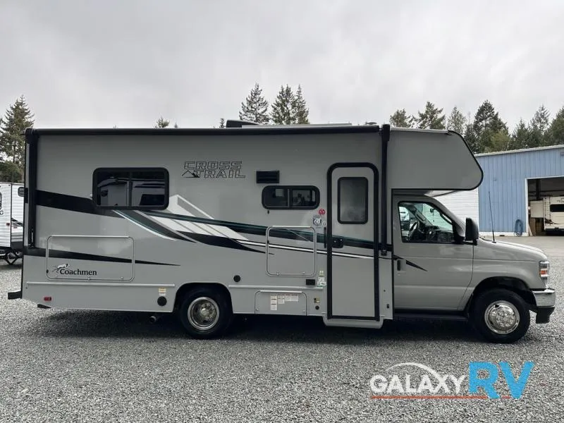 2025 Coachmen Cross Trail XL 23XG - Photo 3