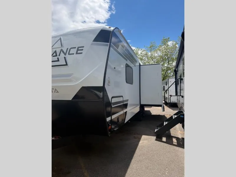 2027 Alliance RV Delta 252RL - Photo 4