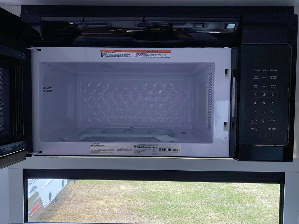 2025 Brinkley Model Z AIR 285, Photos photo 20