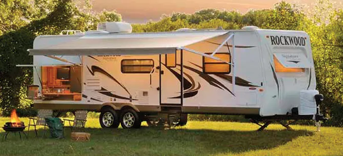 Forest River Rockwood Signature Ultra Lite 8313SS exterior