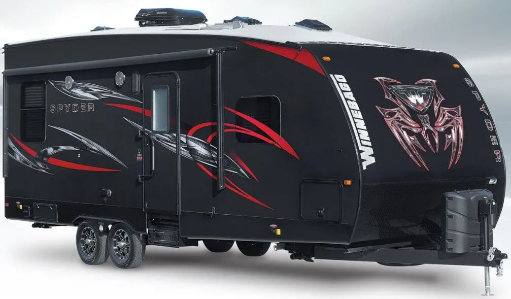 Winnebago Spyder 28SC exterior