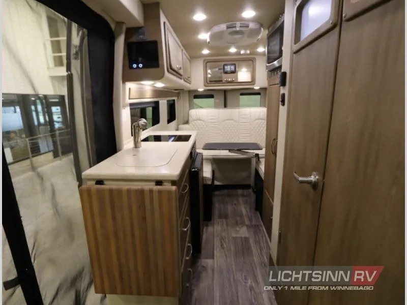 2023 Midwest Automotive Designs Legend FSL - Photo 2