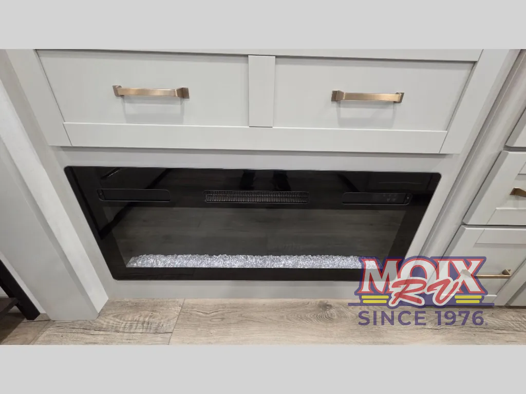2026 Brinkley Model Z Air 297, Photos photo 9