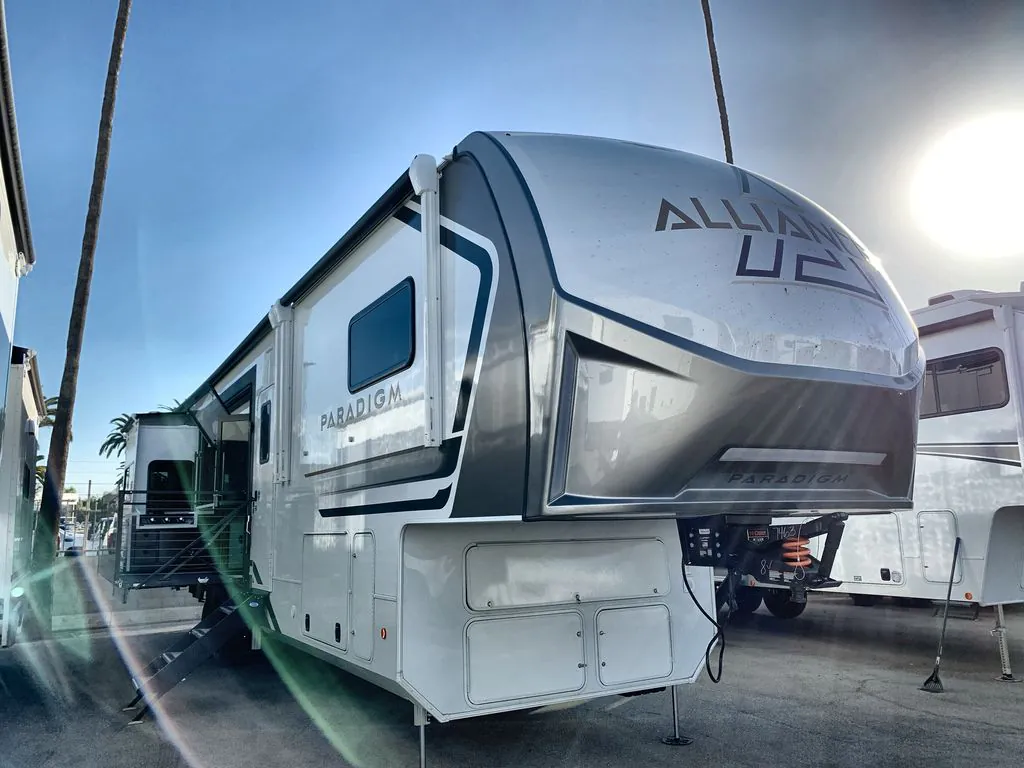 2026 Alliance RV Paradigm 388SP - Photo 2