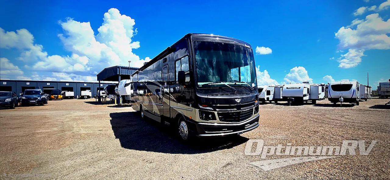 2019 Fleetwood Bounder 36FP - Photo 2