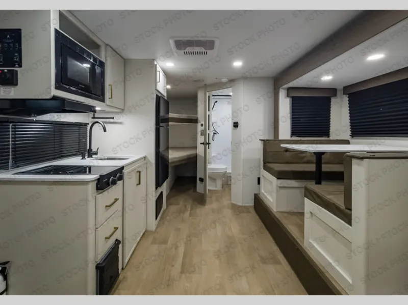 2027 Grand Design Transcend One 161DB - Photo 3