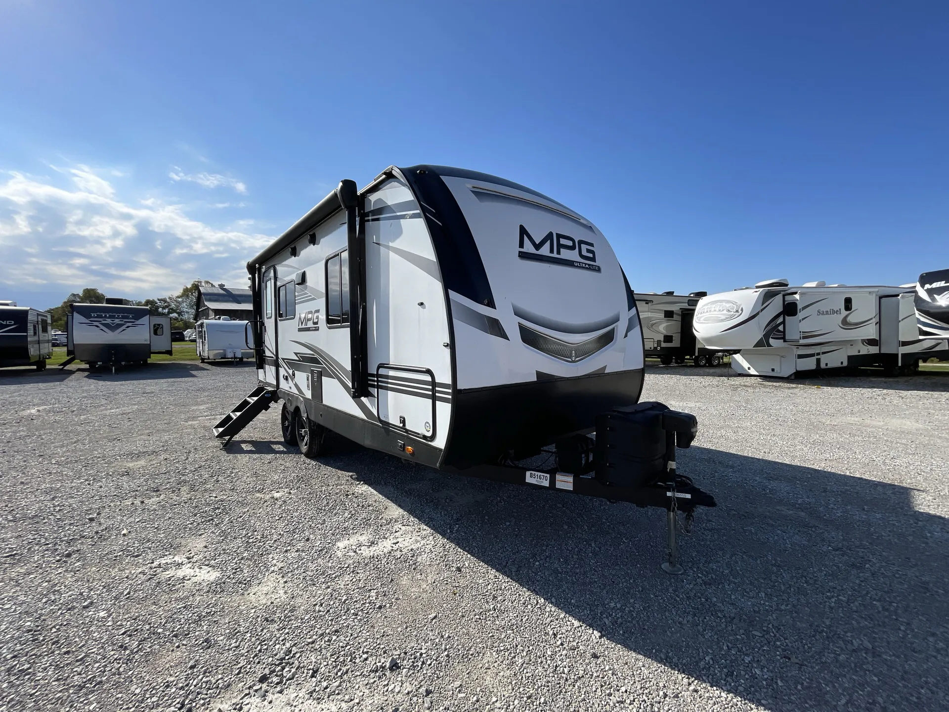 2023 Cruiser RV MPG 1900RB - Photo 2