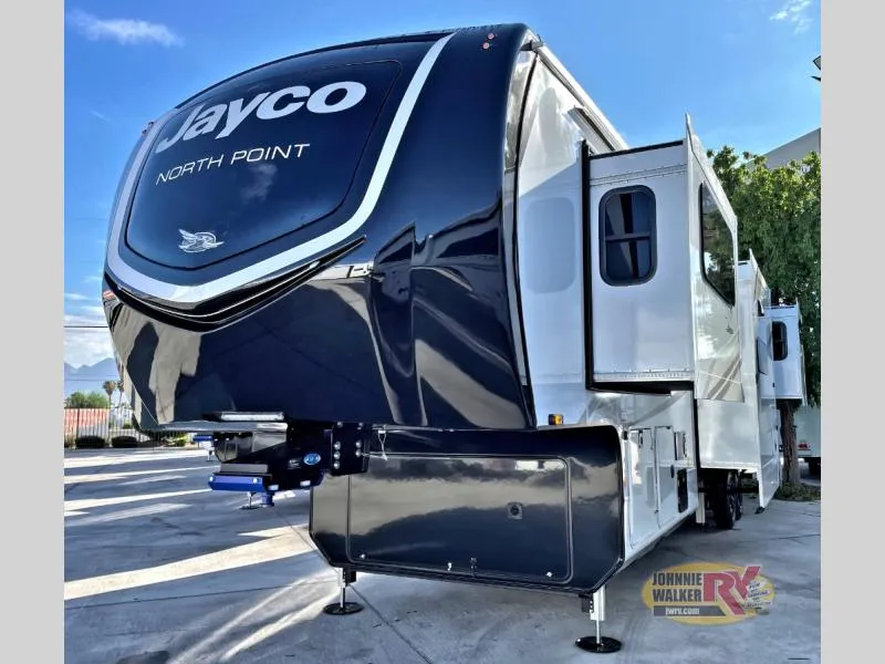 2026 Jayco North Point 382FLRB - Photo 4
