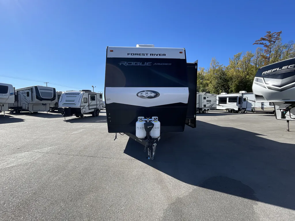 2026 Forest River Rogue Armored 32L132, Photos photo 4