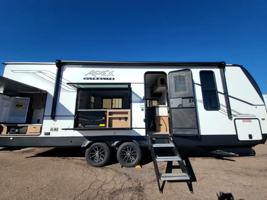 2026 Coachmen Apex Ultra-Lite 242BARV - Photo 4