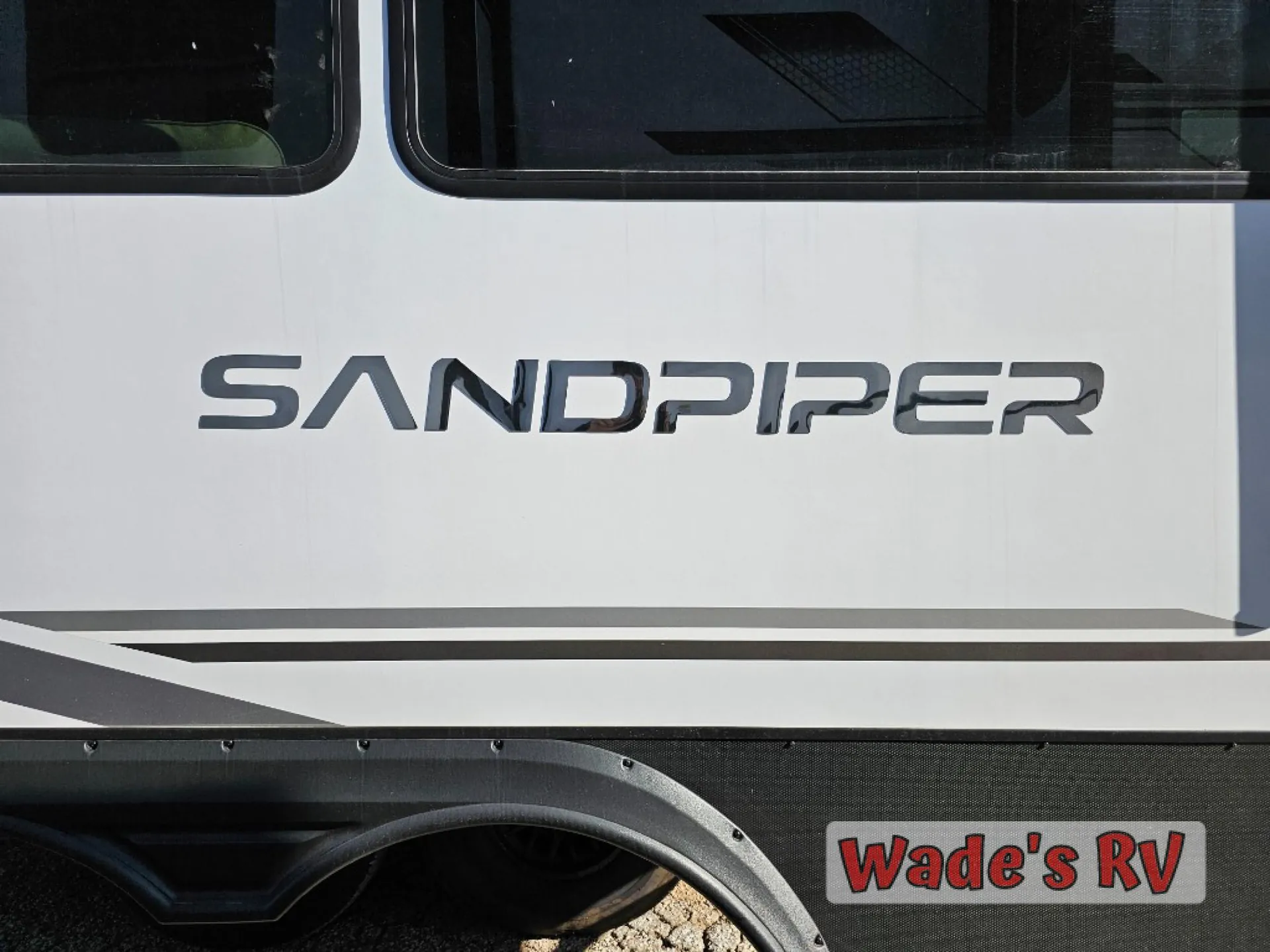 2026 Forest River Sandpiper 4002FB — Photo 5