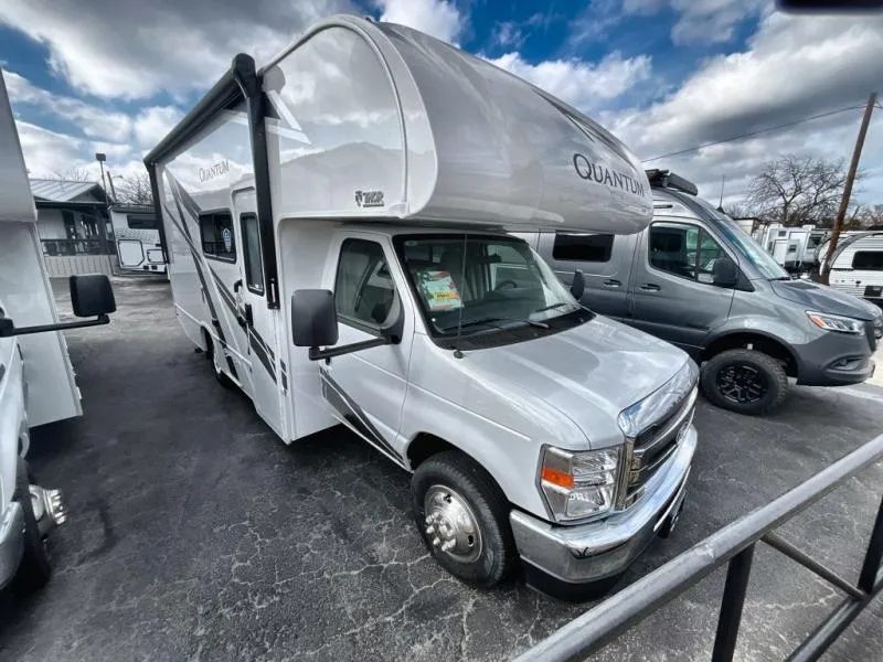 2026 Thor Motor Coach Quantum LZ22 - Photo 3