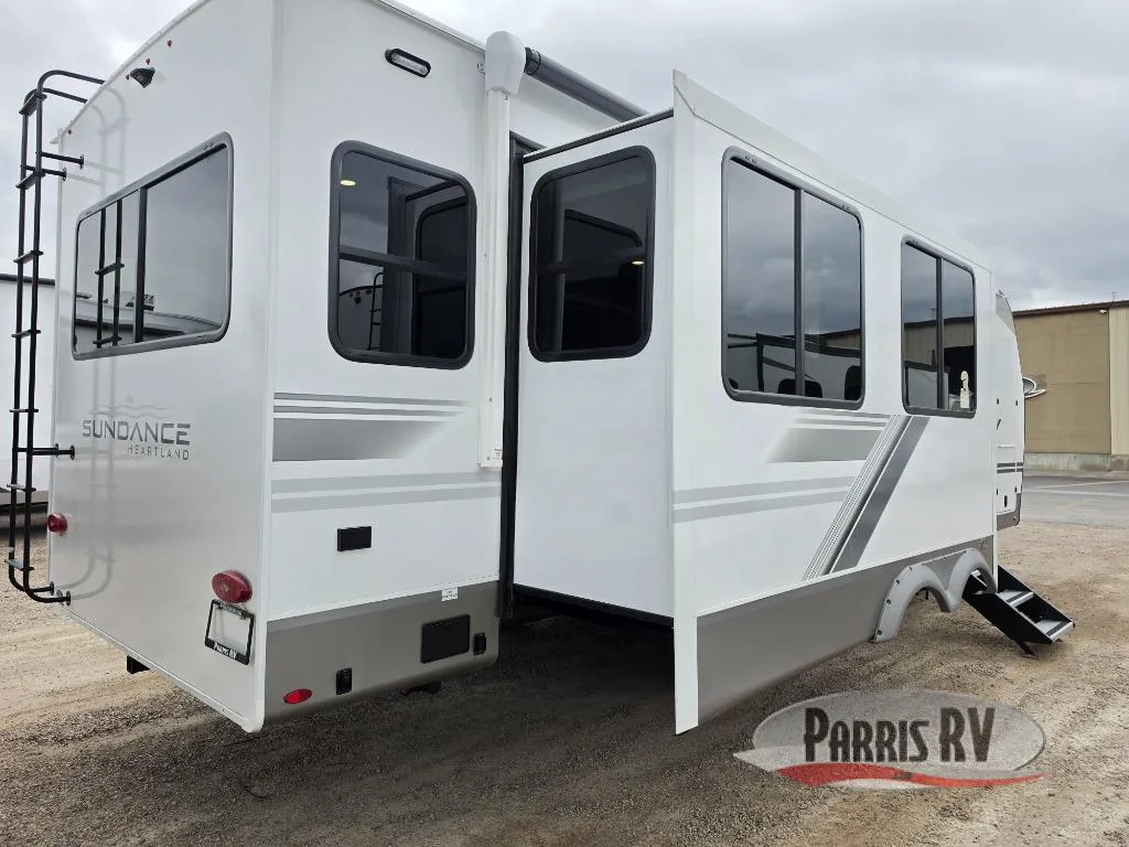 2026 Heartland Sundance Ultra-Lite 29RLBS - Photo 3