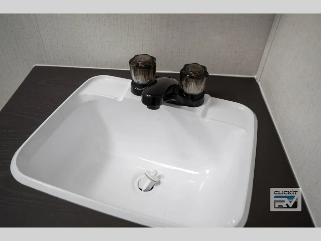 2027 Shasta I-5 525RS, Photos photo 20
