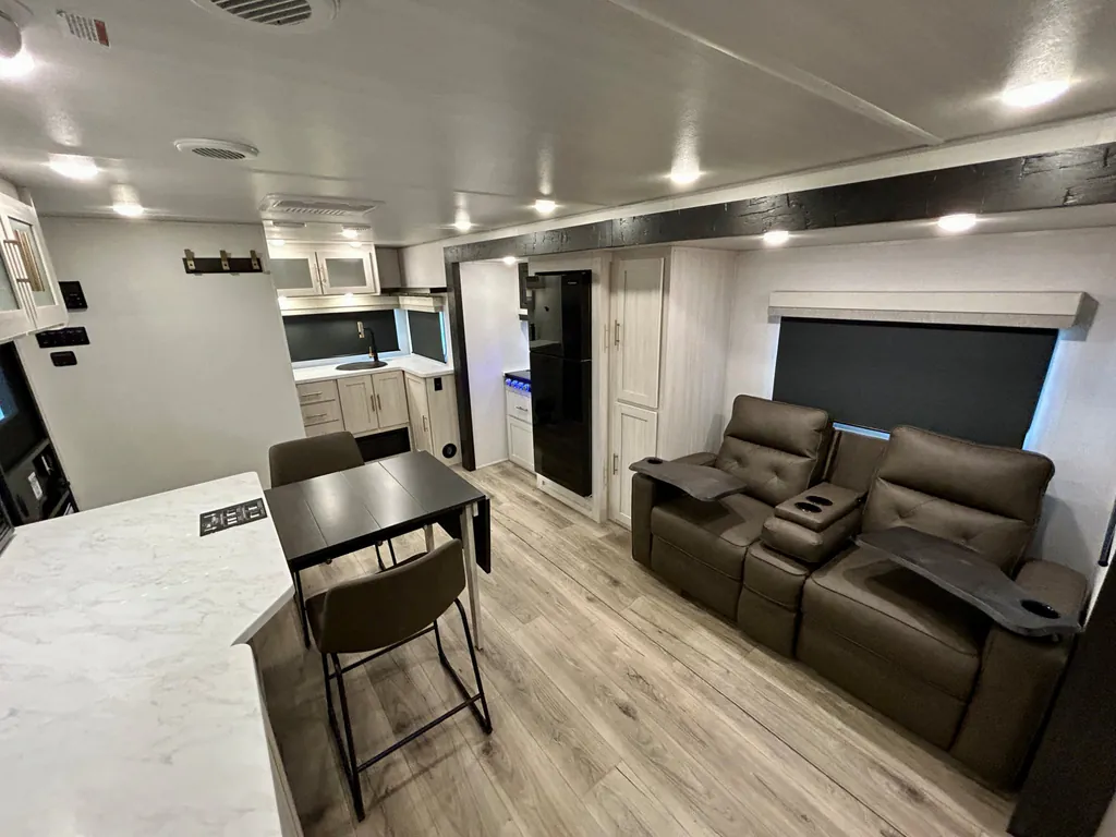 2027 Forest River R-Pod Un-Mapped 23MK, Photos photo 2