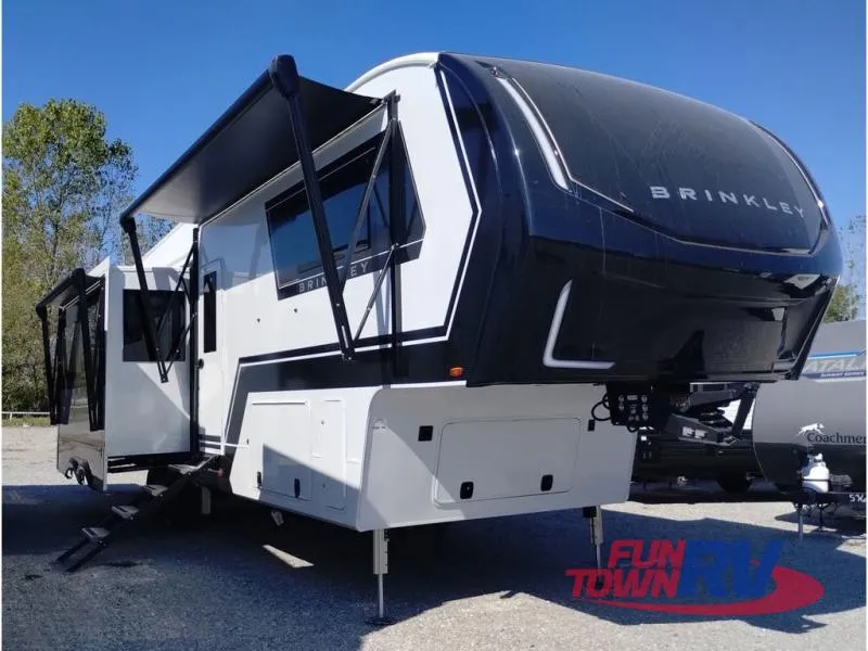 2026 Brinkley Model Z 3515 - Photo 2
