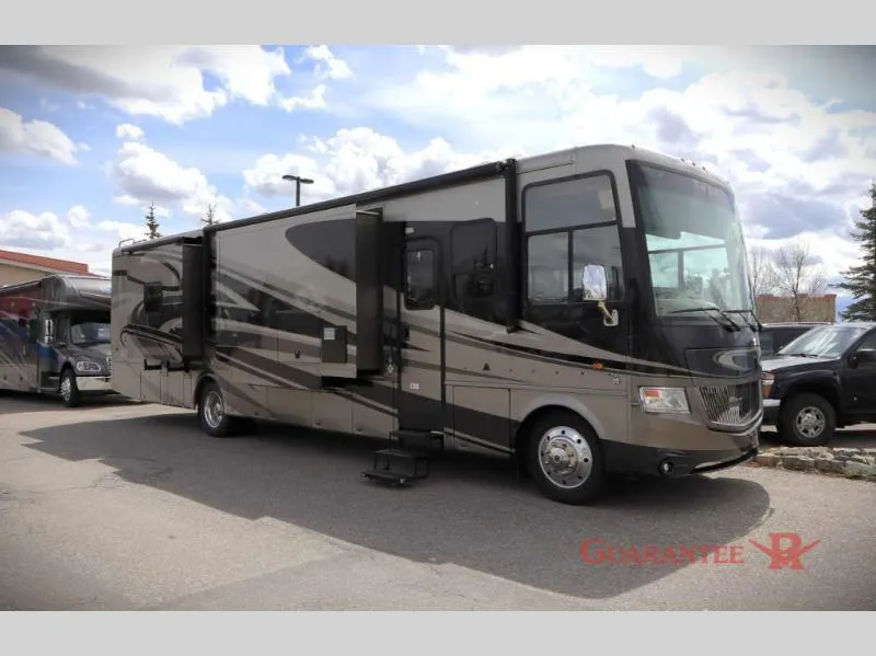 2014 Newmar Canyon Star 3953 - Main photo