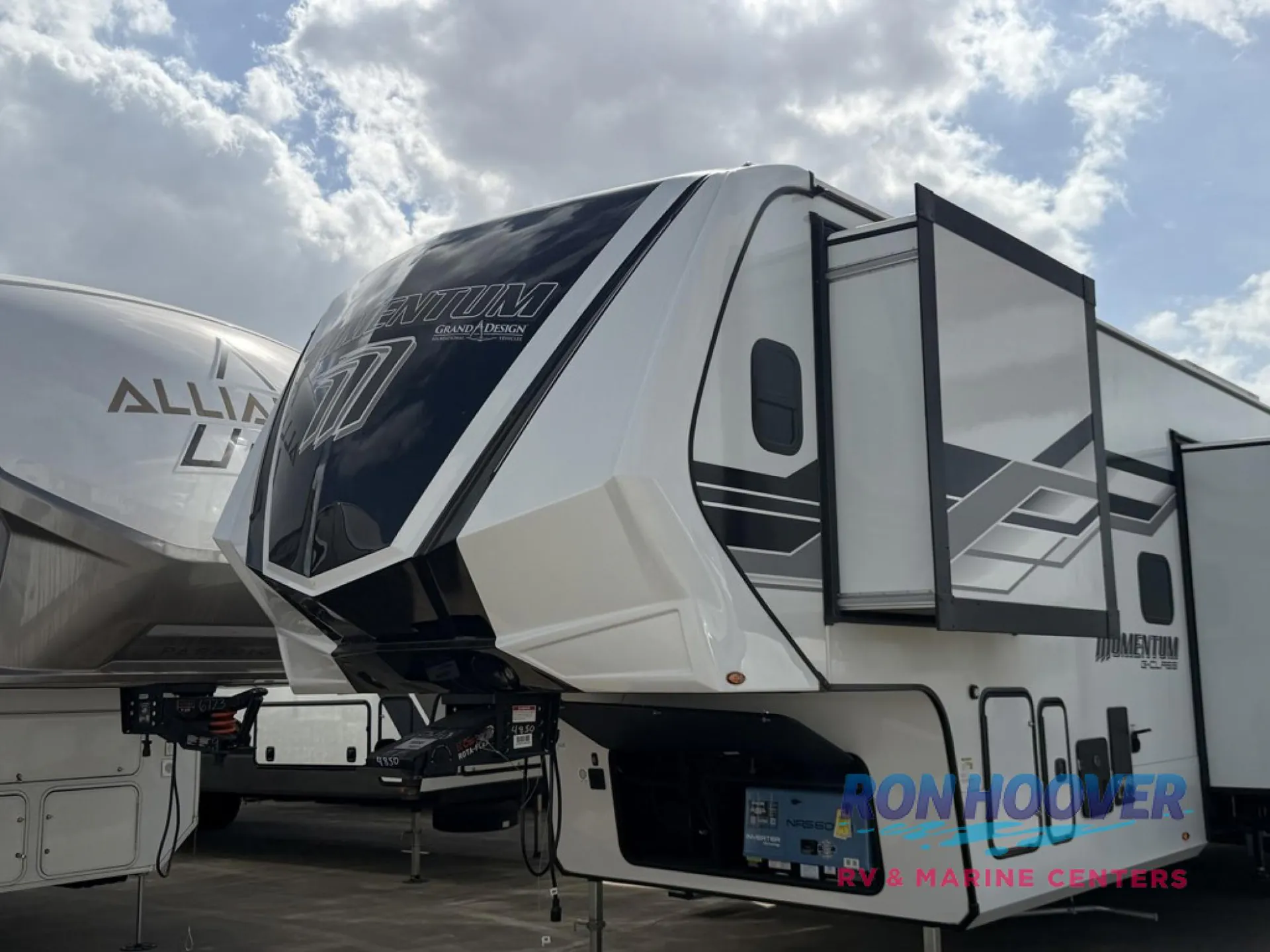 2026 Grand Design Momentum G-Class 394G for sale - $0