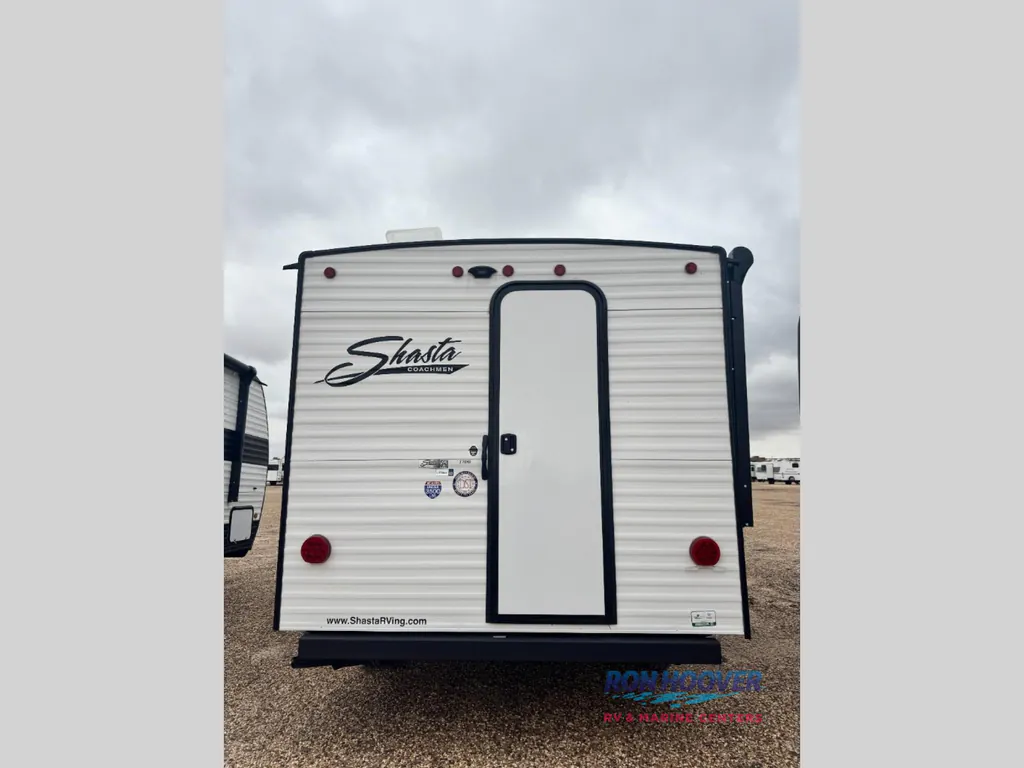 2026 Shasta Compact 17LB, Photos photo 16