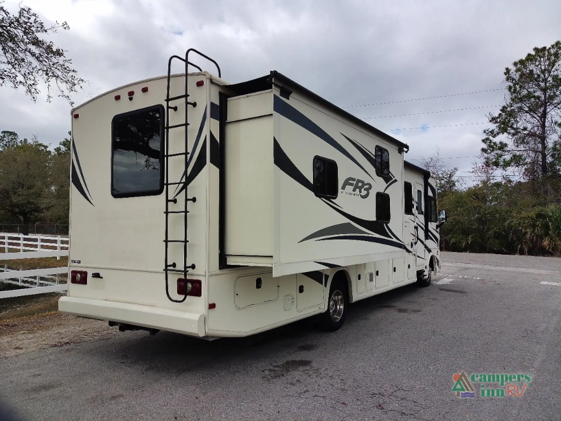 2021 Forest River FR3 32DS — Photo 6