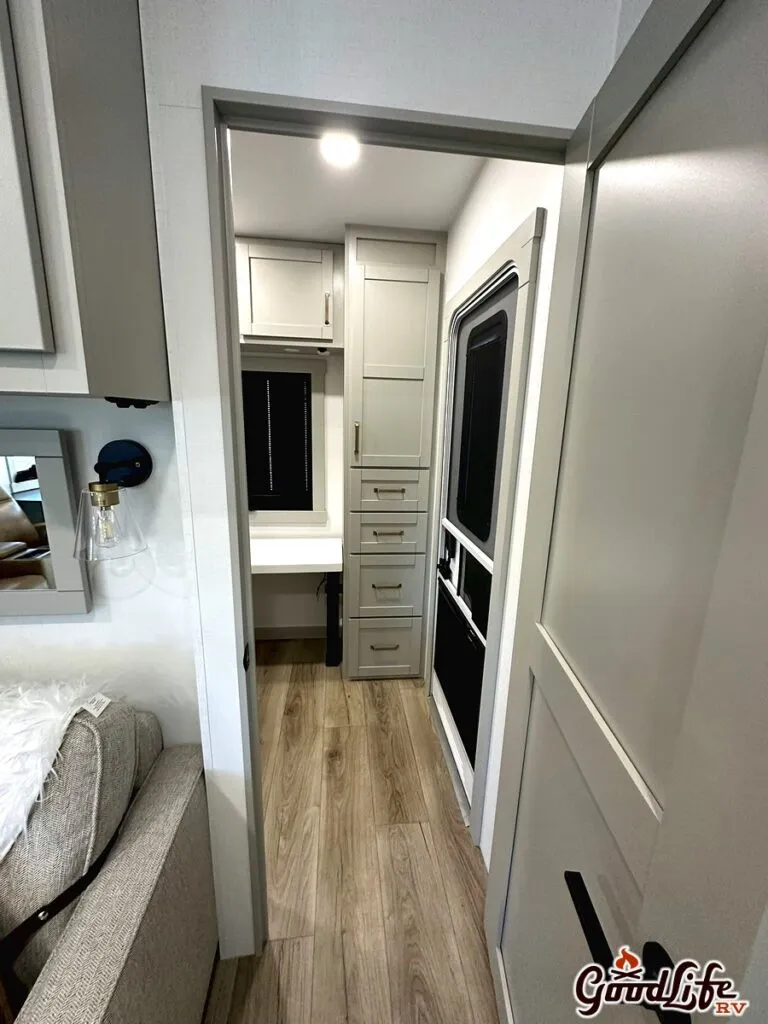 2026 Brinkley Model Z 3515, Photos photo 65