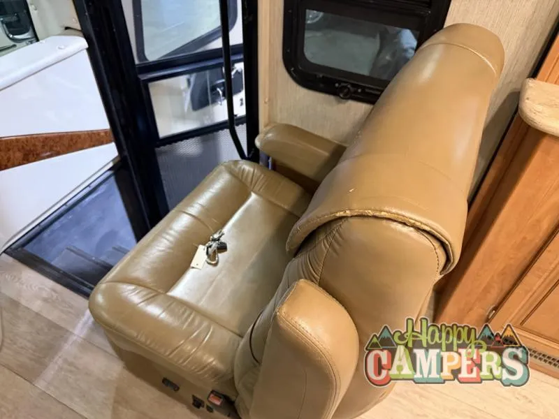 2019 Nexus Bentley 38B - Photo 4