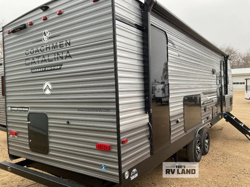 2026 Coachmen Catalina Legacy Edition 273DBHCK, Photos photo 6