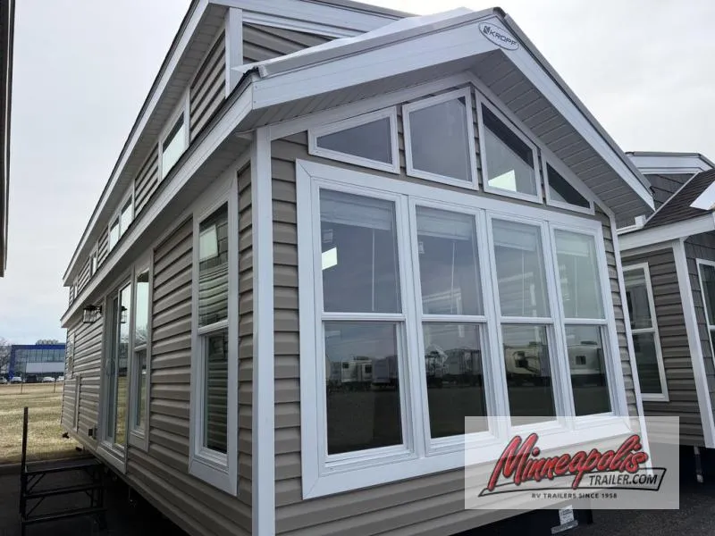 2026 Kropf Lakeside 8104BK - Photo 2