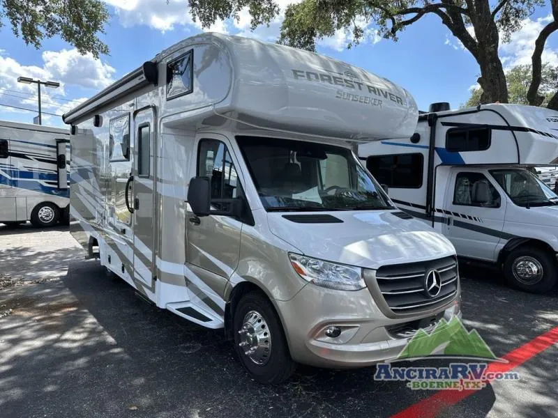 2026 Forest River Sunseeker Classic 2400BDSD - Main photo
