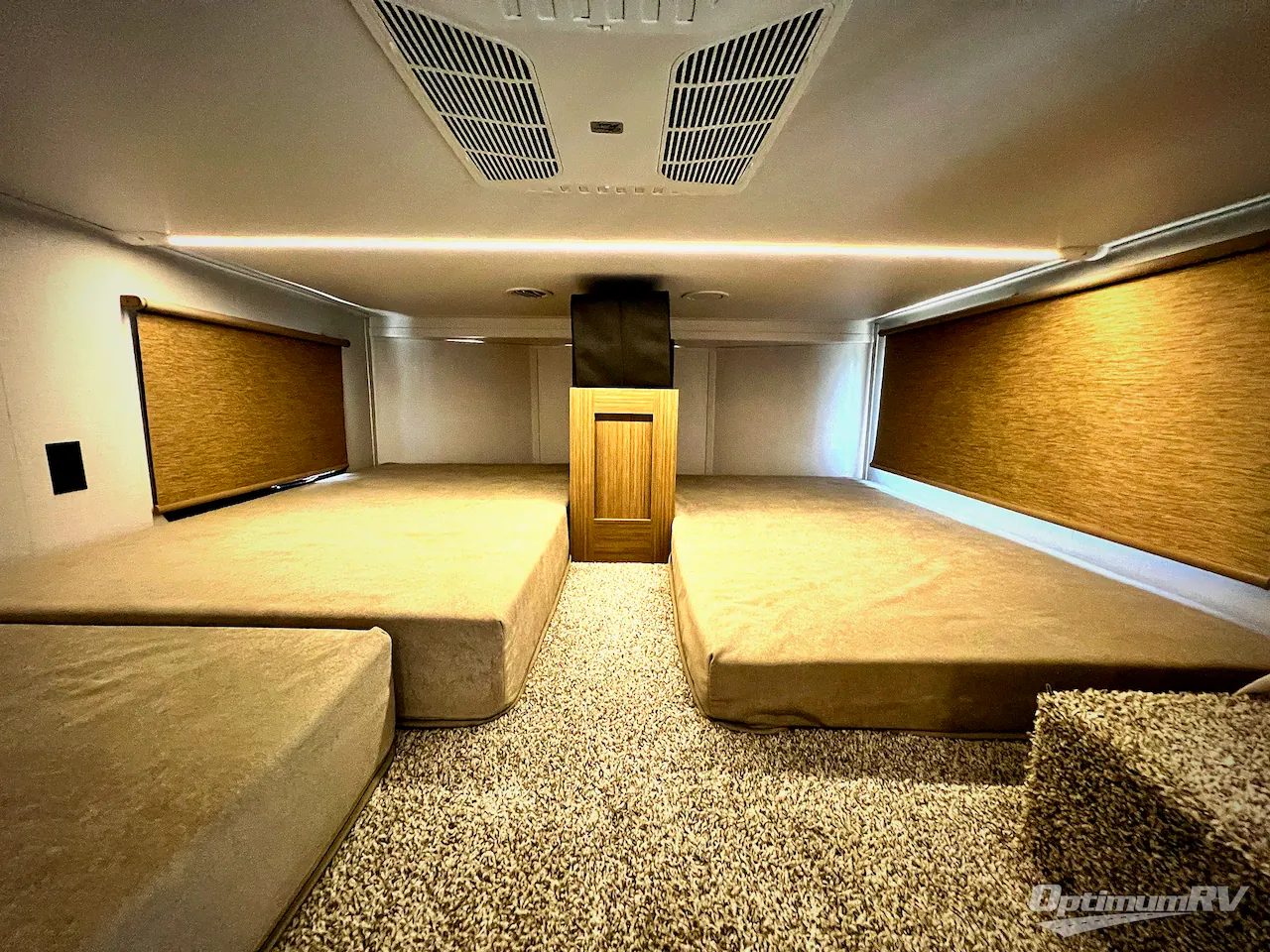 2026 Forest River Wildwood Grand Lodge 42ICE — Photo 6