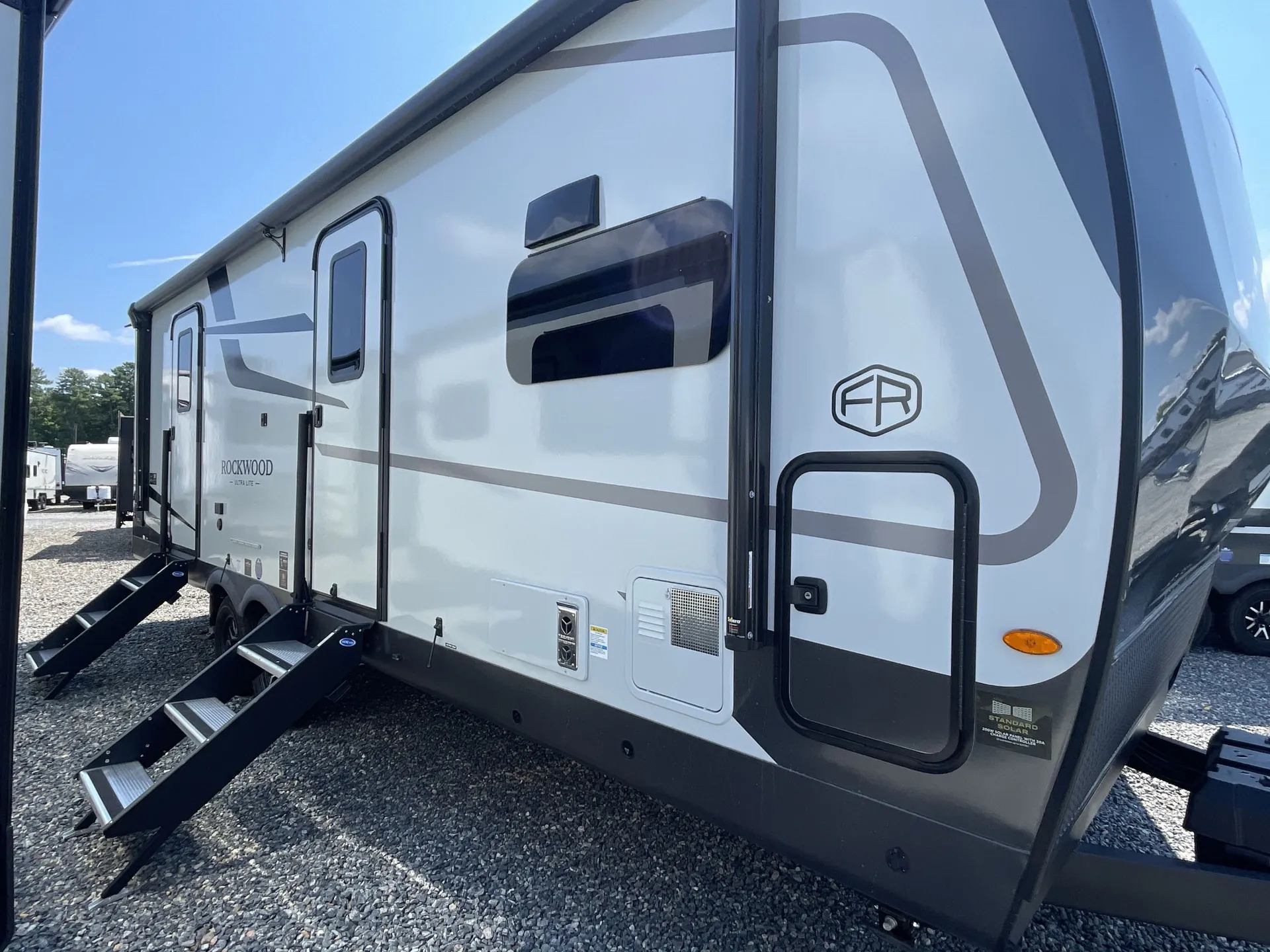 2027 Forest River Rockwood Ultra Lite 2608BS - Photo 3