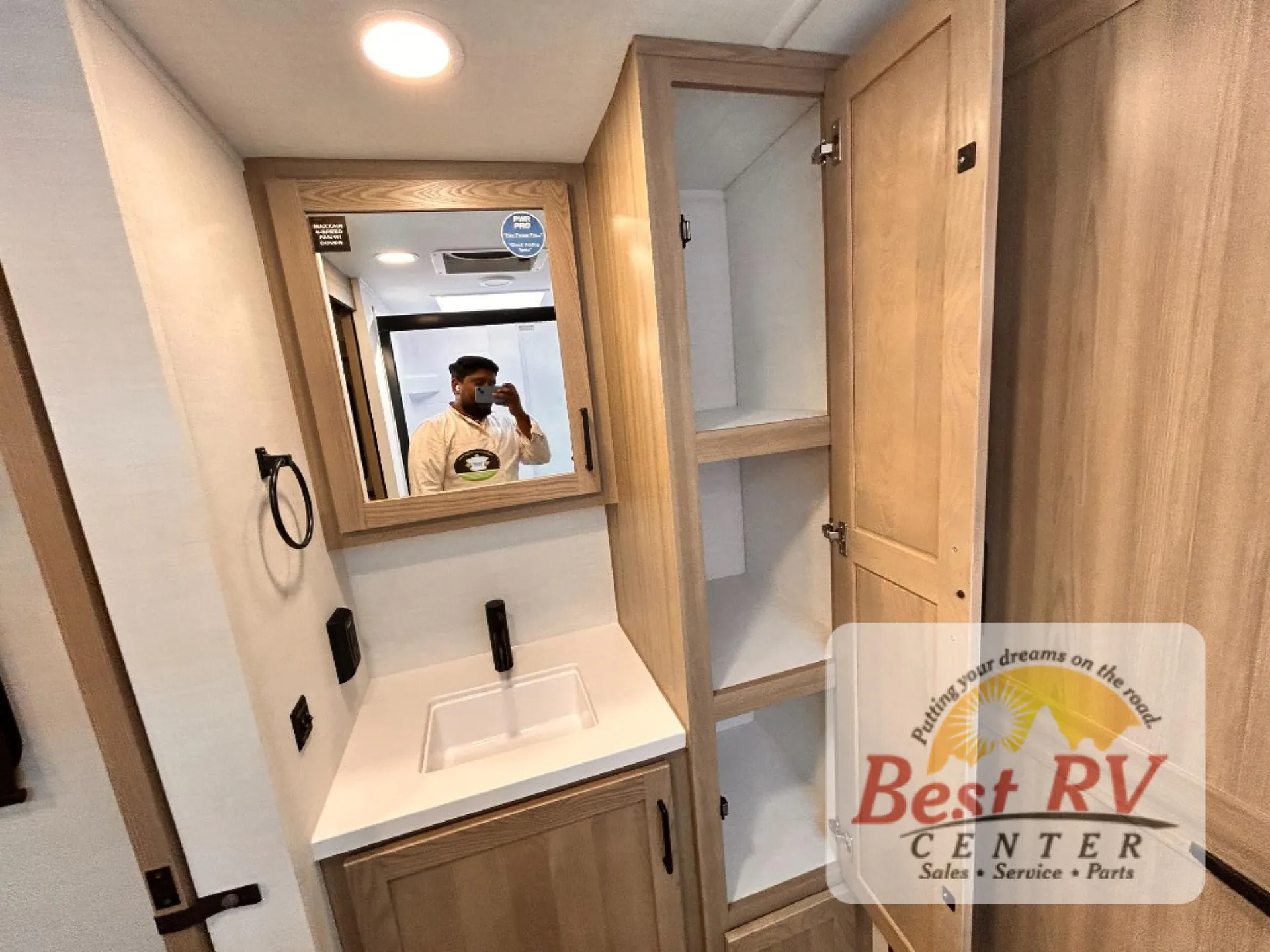 2027 Forest River Rockwood Mini Lite 2506FK - Photo 4