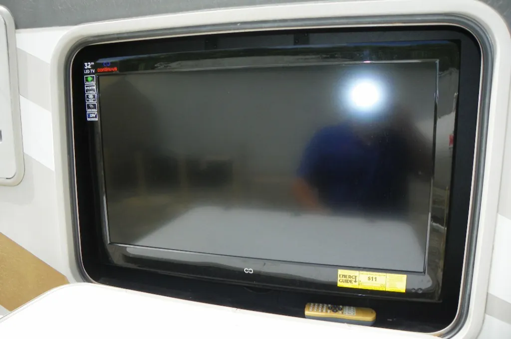 2014 Thor Motor Coach A.C.E. 30.1 - Photo 4