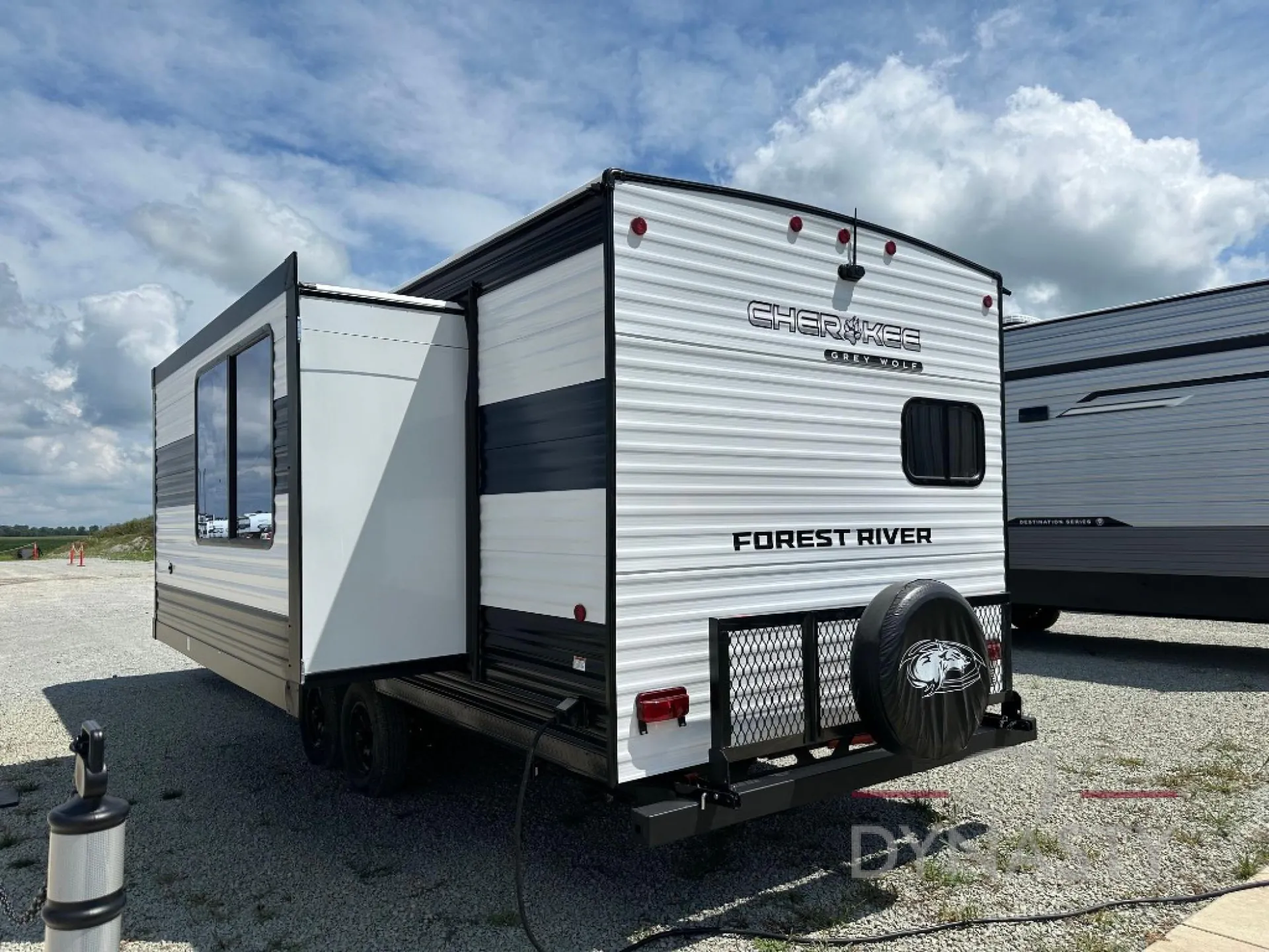 2026 Forest River Cherokee Grey Wolf 26SS - Photo 4