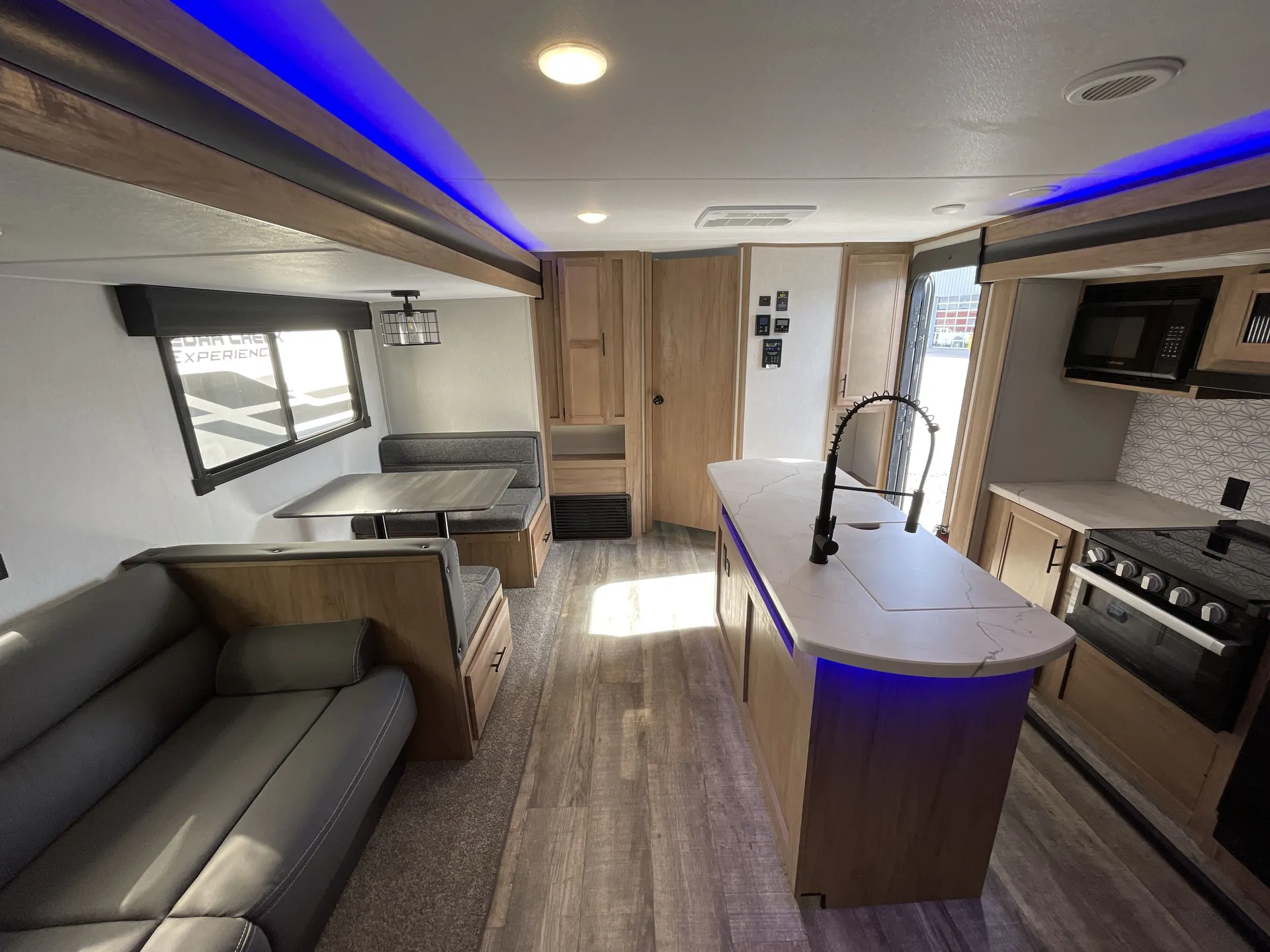 2023 Forest River Cherokee Alpha Wolf 33BH-L — living area main