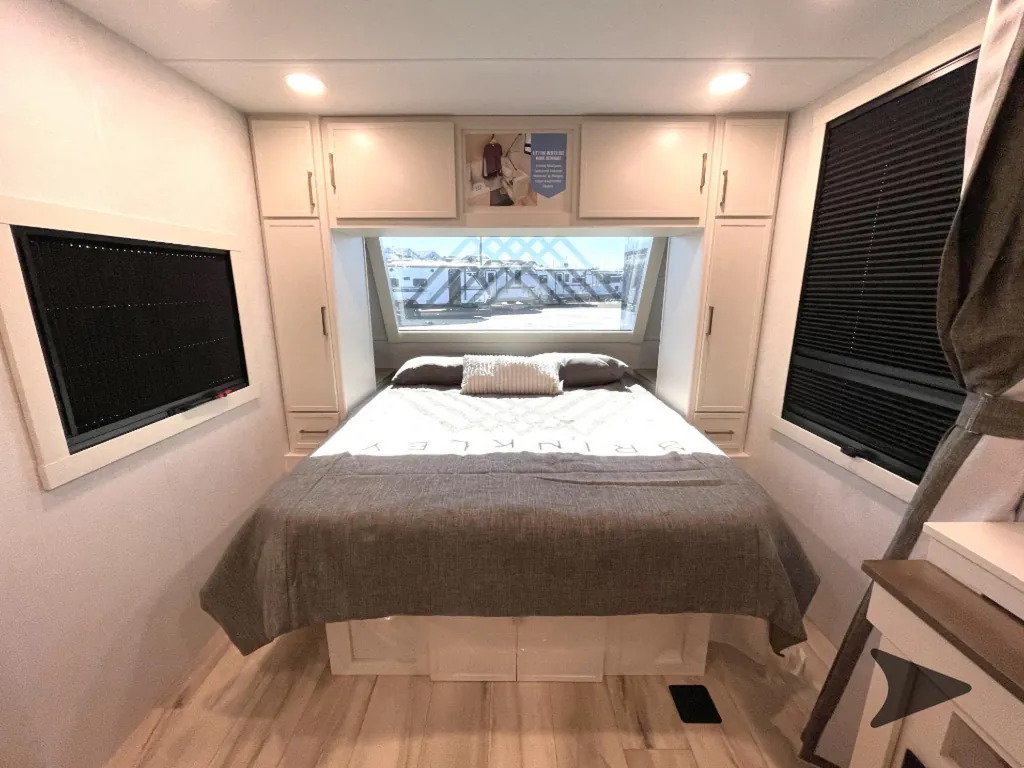 2026 Brinkley Model I 235, Photos photo 16