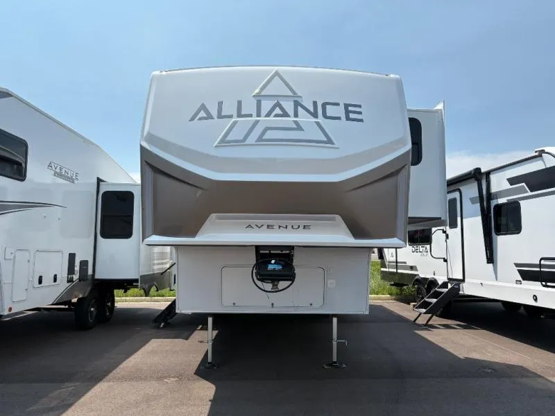 2027 Alliance RV Avenue 32RLS - Photo 3
