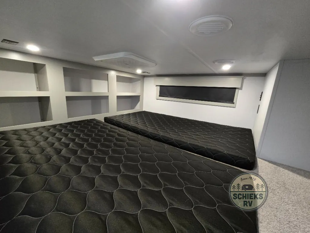 2025 Keystone Montana High Country 377FL, Photos photo 23