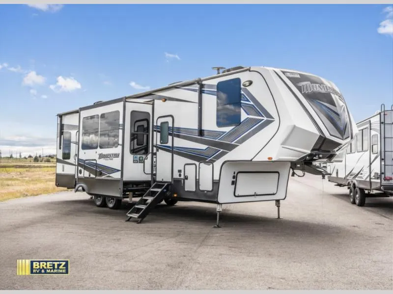2019 Grand Design Momentum 349M - Photo 2