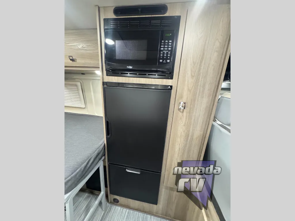 2023 Winnebago Travato 59G, Photos photo 32