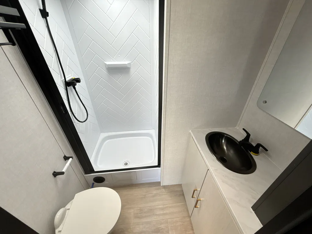 2027 Forest River Vibe 3400SB, Photos photo 15