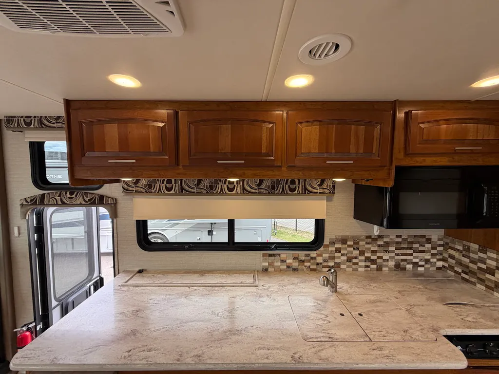 2017 Jayco Precept 35S, Photos photo 17