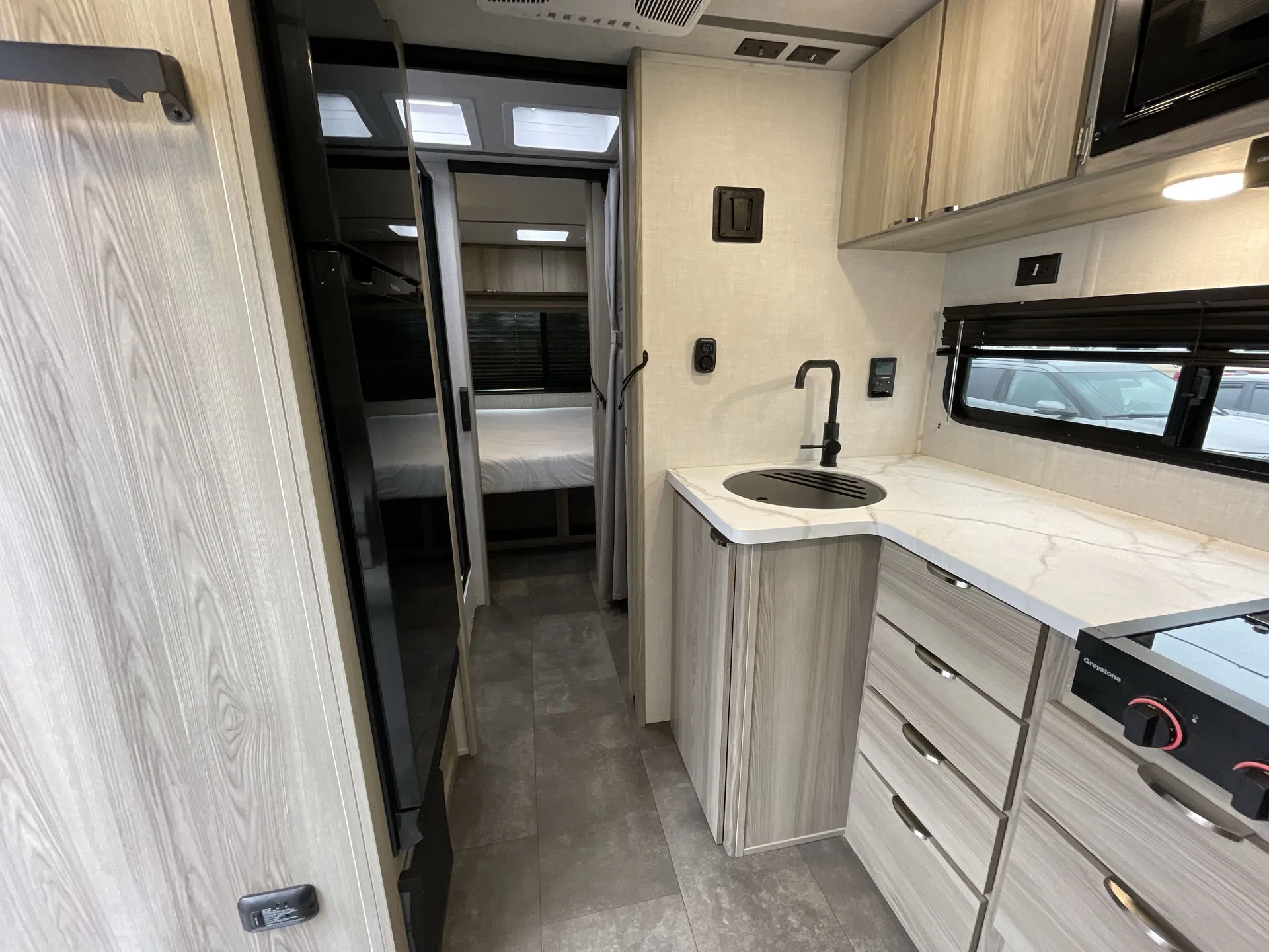 2025 Forest River Salem FSX 161QK — bathroom