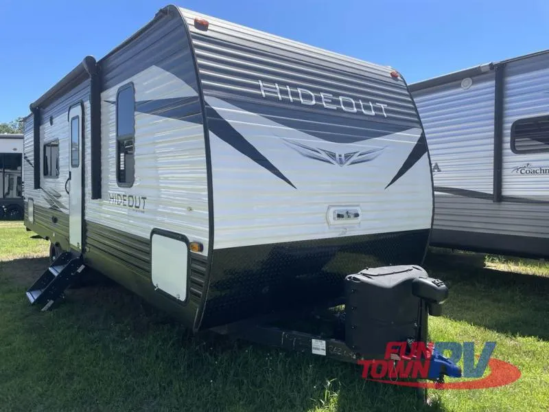 2021 Keystone Hideout 262BH - Photo 2