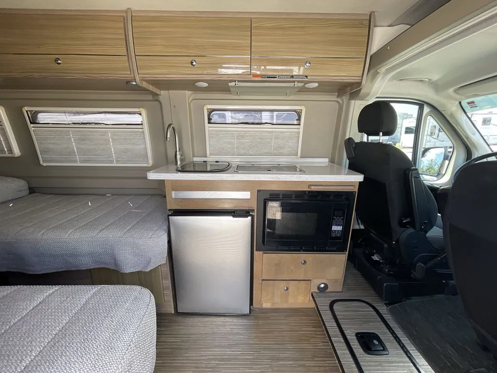2019 Winnebago Travato 59KL, Photos photo 11
